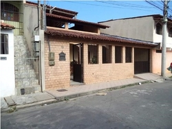Casas à venda em José de Anchieta