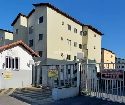Apto 2Q em Jardim Limoeiro