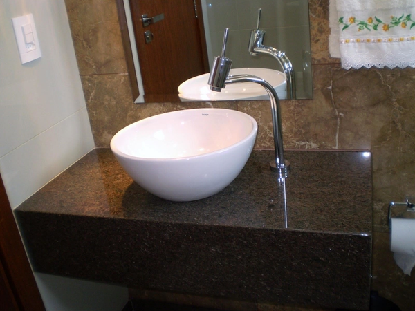 Lavabo em Marmore