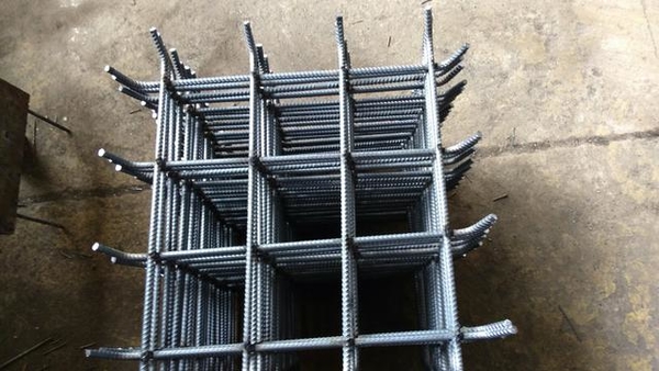 Sapata de Ferro para Construção