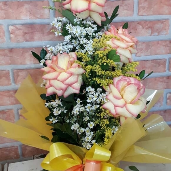 Arranjo de Flores Naturais