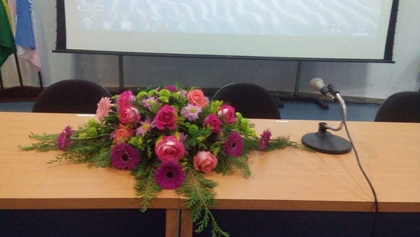 Arranjo de Flores para Púlpito