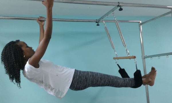 Hanging Pull Up no Pilates